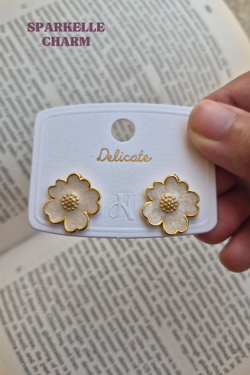 White clover flower earrings